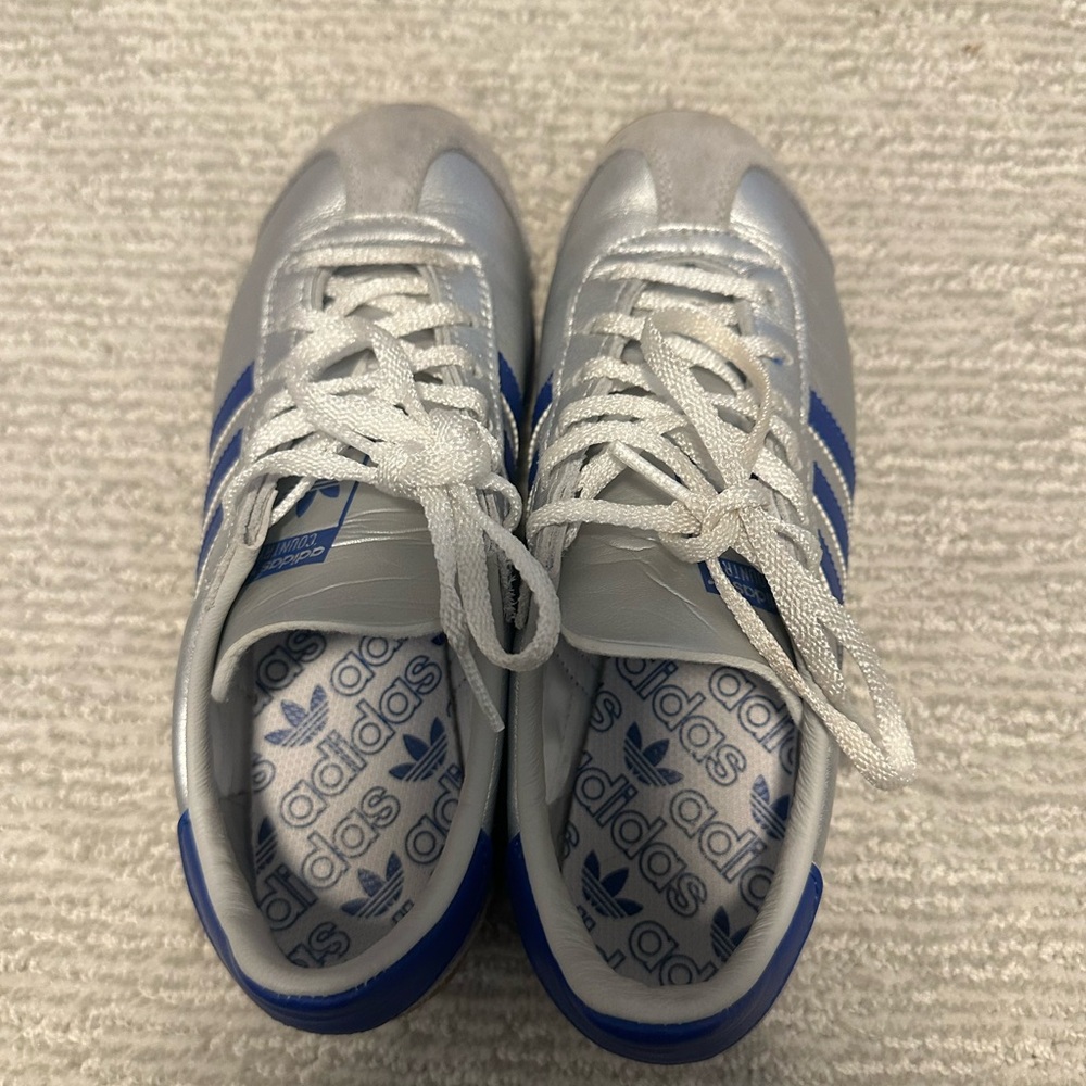 Adidas Originals silver and blue country trainers women’s size 6 men’s size 5 - Picture 3 of 10
